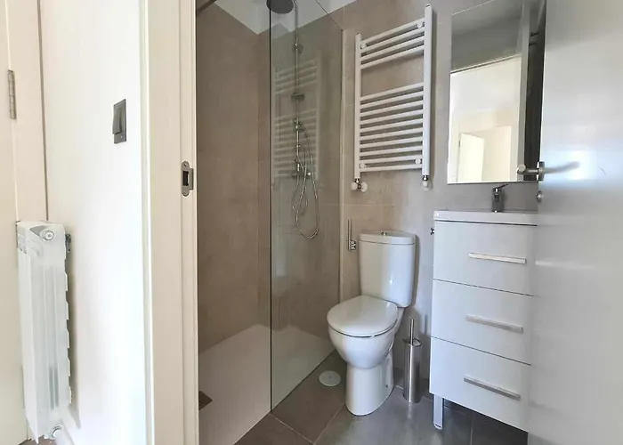 De Bricia 6-b * Posada De Llanes